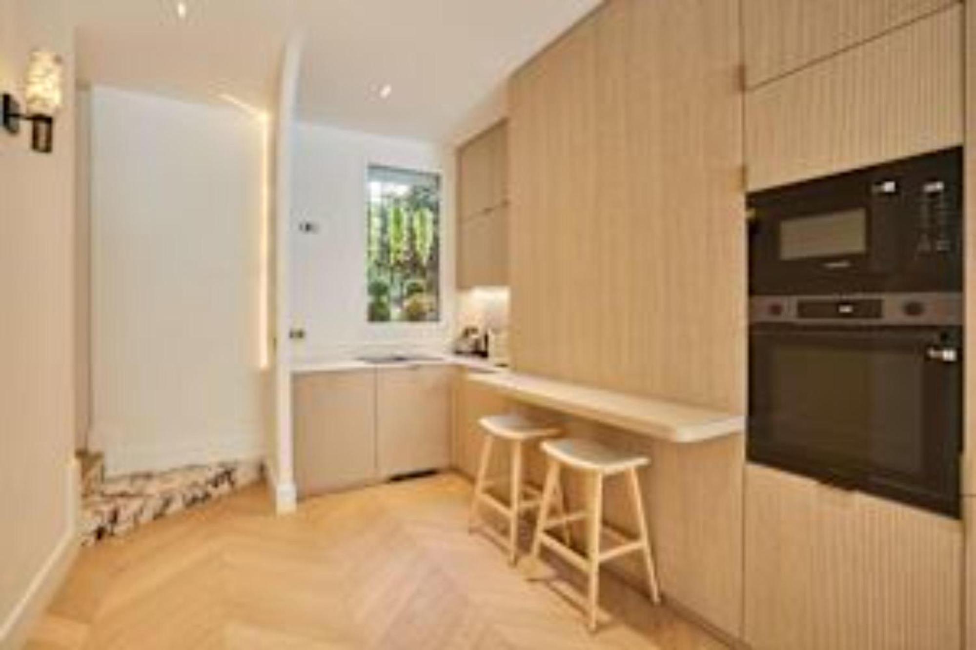 Appartement Sumptuous With Garden Arc De Triomphe Parijs
