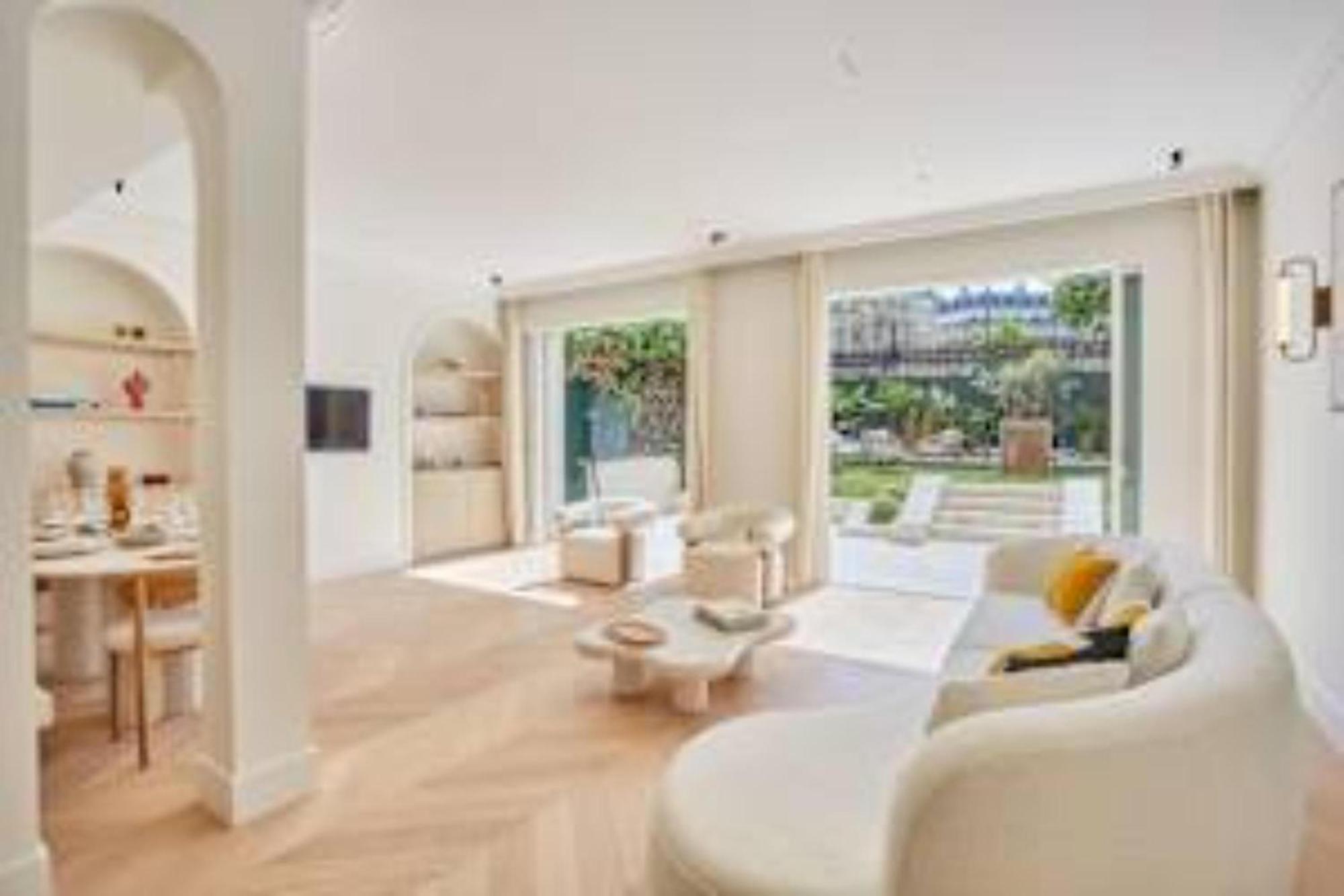Sumptuous With Garden Arc De Triomphe Appartement