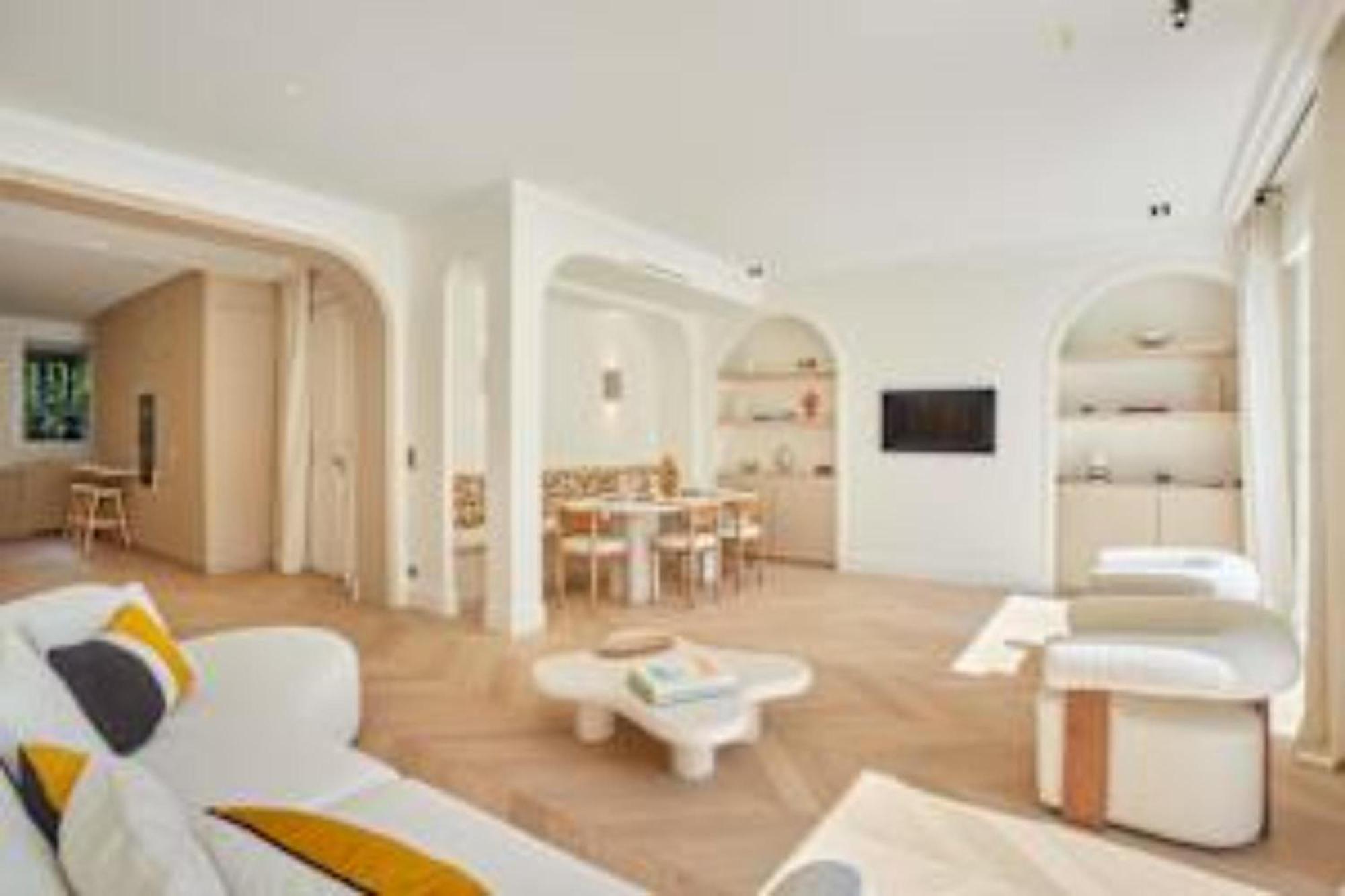 Sumptuous With Garden Arc De Triomphe Appartement